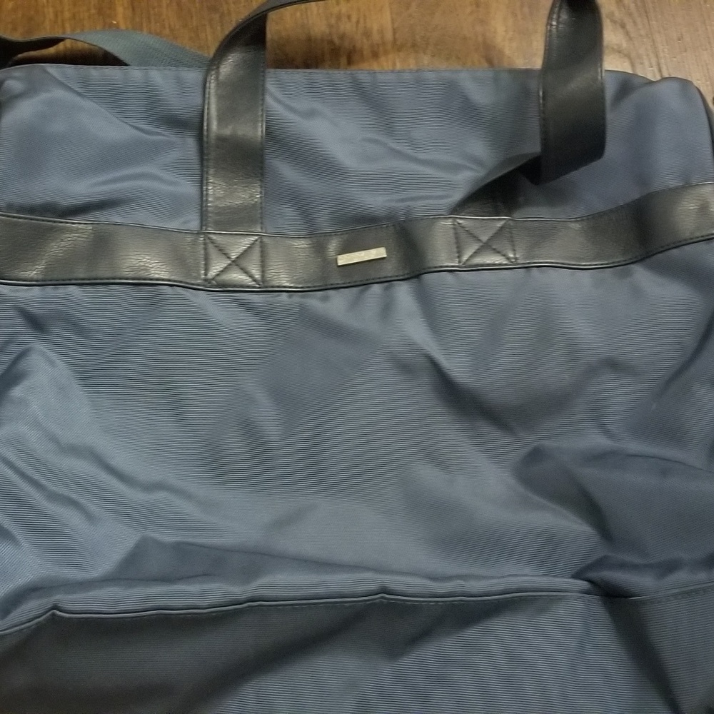 Giorgio Armani Men's Duffel Bag EUC